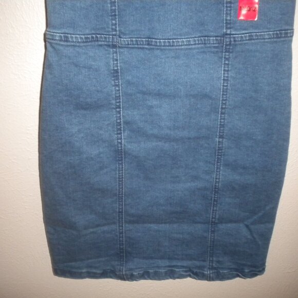 Steve Madden Girls Medium Light Blue Denim Hearts Top 2 Piece Dress Set NWT - Picture 4 of 6